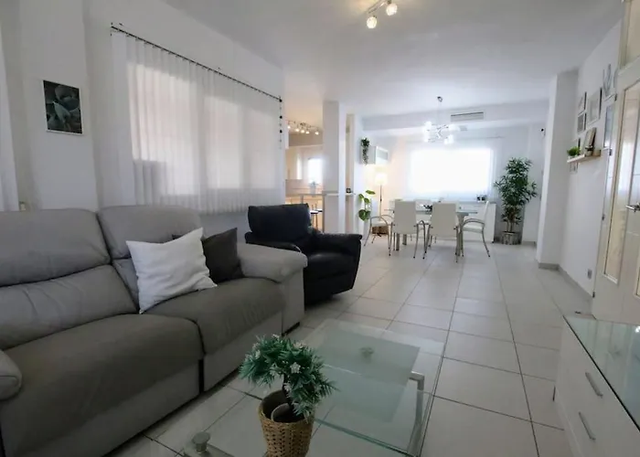 Ferienhaus Tess Andalusian Sun Málaga
