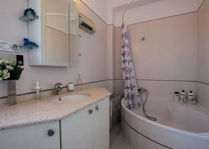 Ferienhaus Tess Andalusian Sun Málaga